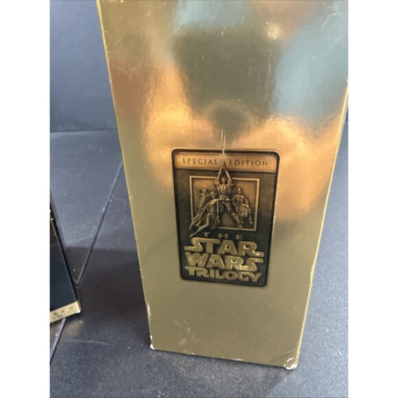 Vintage Star Wars Trilogy VHS Box Set Special Edition 1997 Gold - Picture 5 of 7